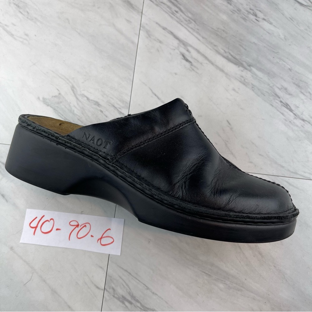 -Naot Womens Wedge Sandals Size 9 EUR 40 Black Slides Leather Shoes